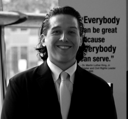 Headshot of Harry Guerrero